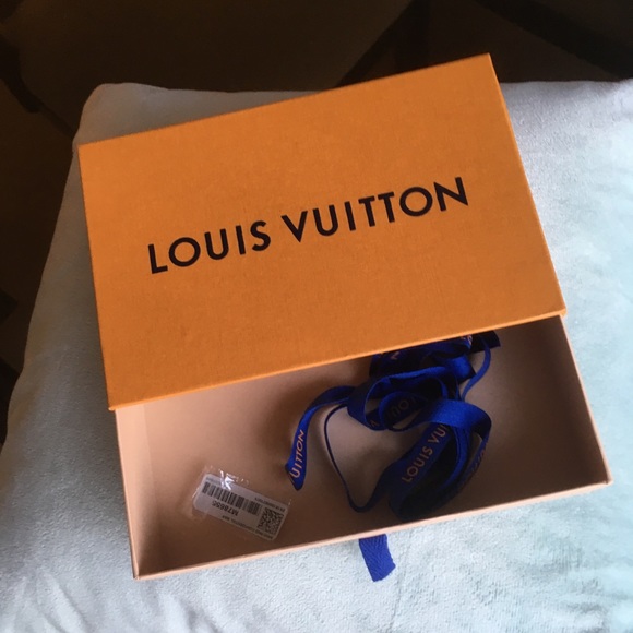 LOUIS VUITTON SMALL Orange Drawer Storage - Picture 2 of 12